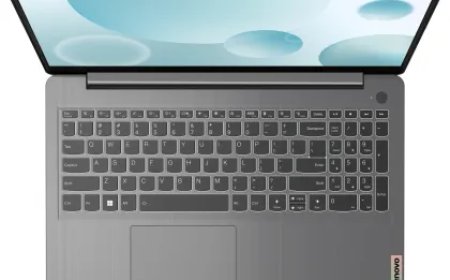 Refurbished Lenovo IdeaPad Slim 3 15IAU7 82RK011FIN Laptop 12th Gen Core i7, 16GB RAM, 512GB SSD, Win11- Review & Specifications