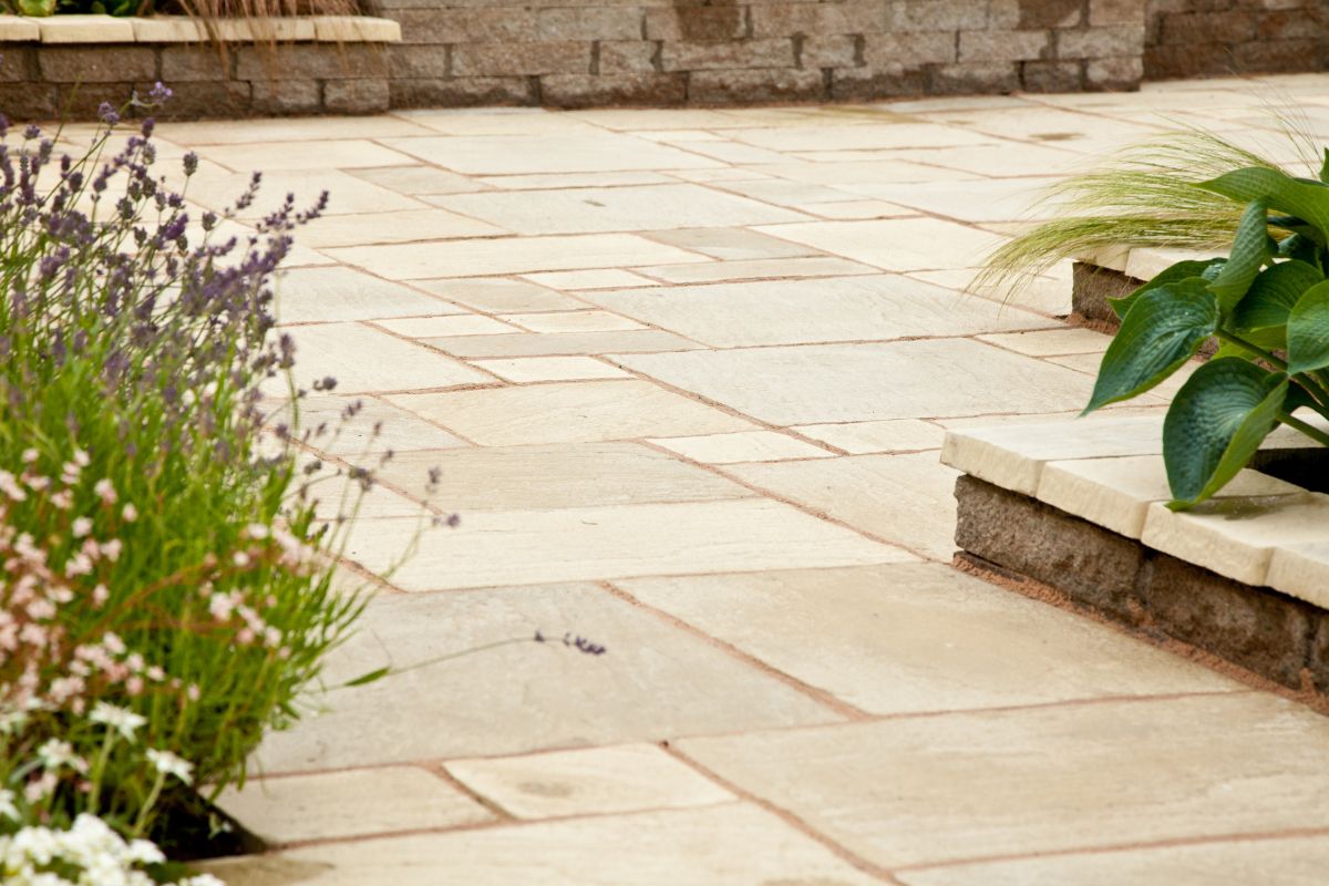 What are the pros and cons of resin driveways?