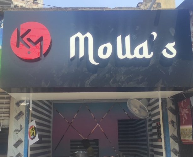 Molla's