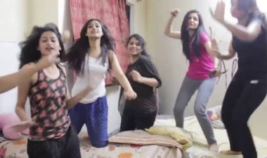 भारतीय हॉस्टल में अनकहे रूममेट नियम जो आपने भी जरूर अमल किय होंगे