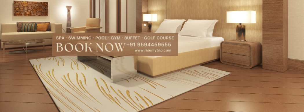 Affordable Hotel Booking Christmas Offer – RiseMyTrip