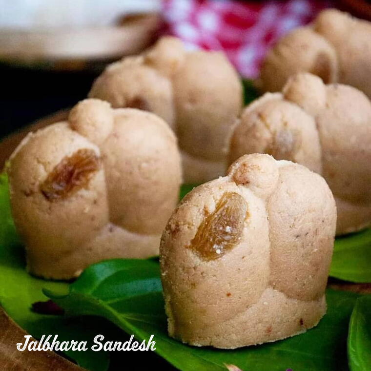Nolen Gurer Jalbhara Sandesh - 9 pcs