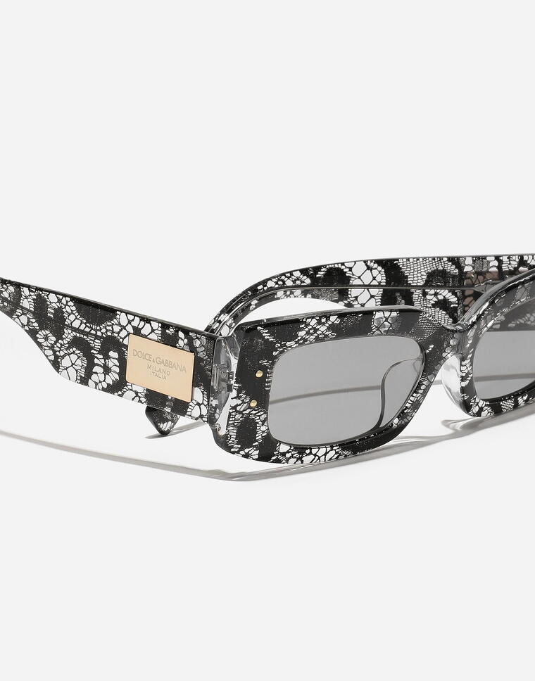 DG PLAQUE Women Sunglasses