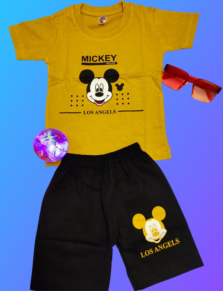 Mickey Mouse in Los Angeles T-Shirt And Short Set