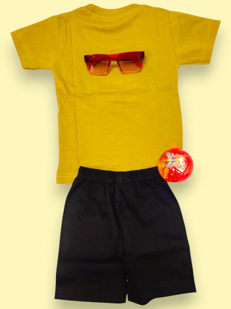 Mickey Mouse in Los Angeles T-Shirt And Short Set