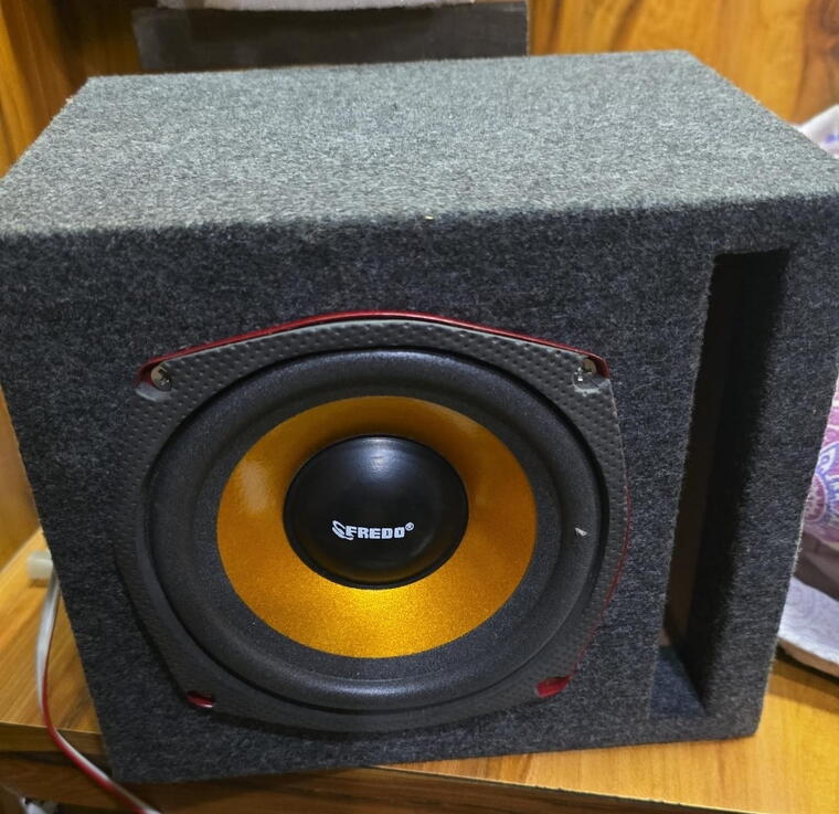 With 5.8 Liter L-Port Box fitting + 5.25 inch Jumbo Magnet Subwoofer