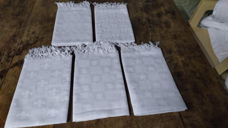 3 D DOUBLE CLOTH WHITE TOWEL 