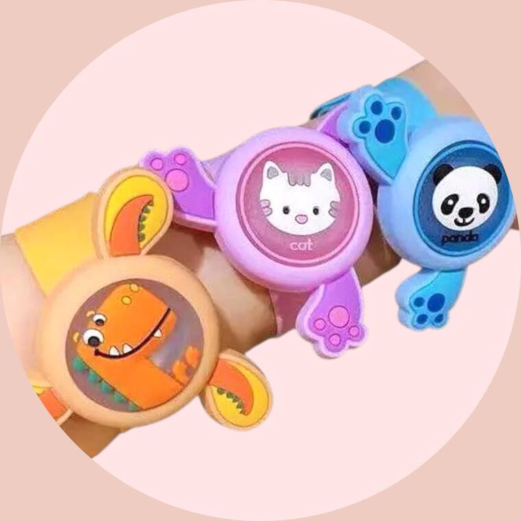 WRIST BAND - CARTOON PRINT - RANDOM COLOUR/PRINT - PACK OF 1 PIECES