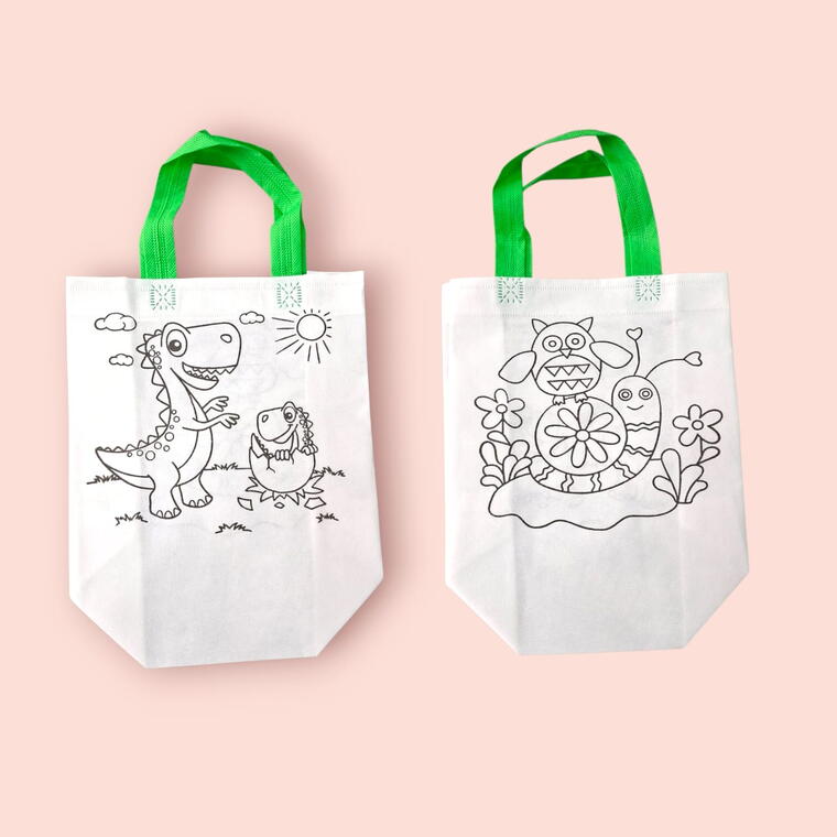 COLOURING BAGS - PACK OF 1 PIECES - RANDOM DESIGN/COLOUR