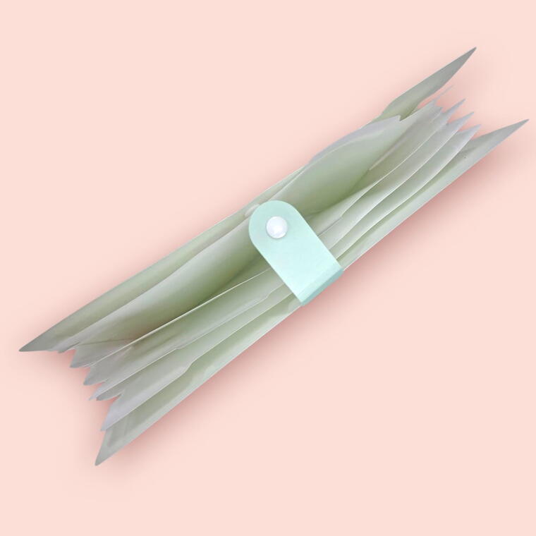 FILE FOLDER FOR DOCUMENTS/CERTIFICATES A4 SIZE D1- PACK OF 1 PIECE