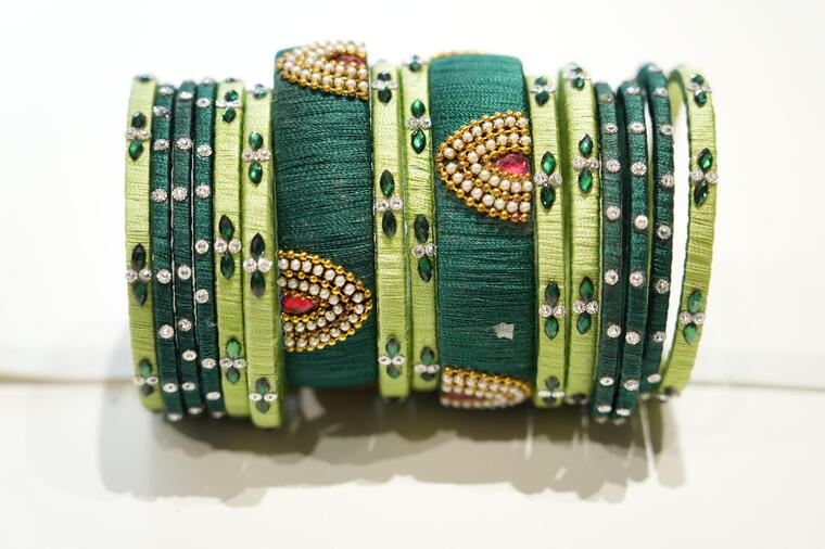 Full Set Silk Thread Bangles (Green &amp; White Colour)