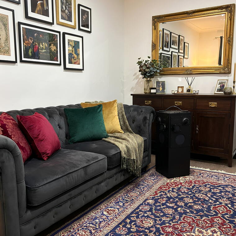 Carousel selected image