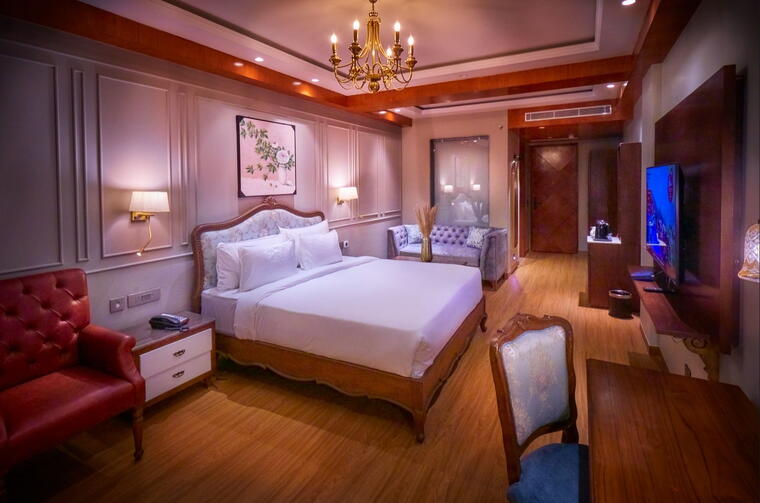 Premium Pool and Valley View with Balcony (Superb Views) with Breakfast