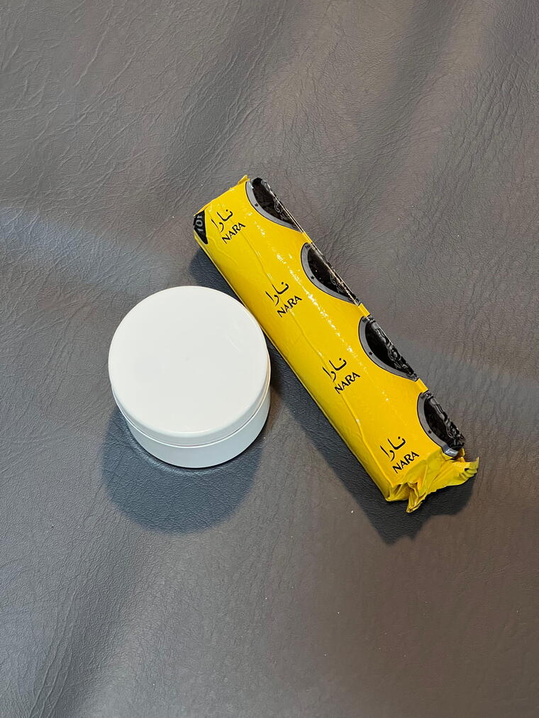Bakhoor white with Charcoal FREE DELIVERY