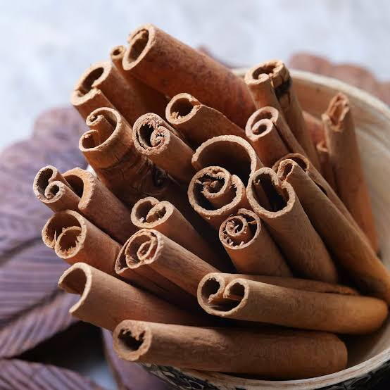 Moti Mewa Cassica 100g