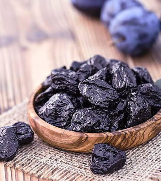Moti Mewa Dried Plumps 100g