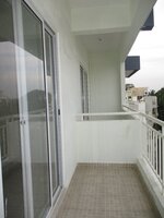 15NBU00573: Balcony 1