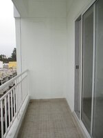 15NBU00573: Balcony 1