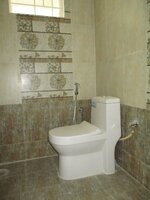 15NBU00573: Bathroom 1