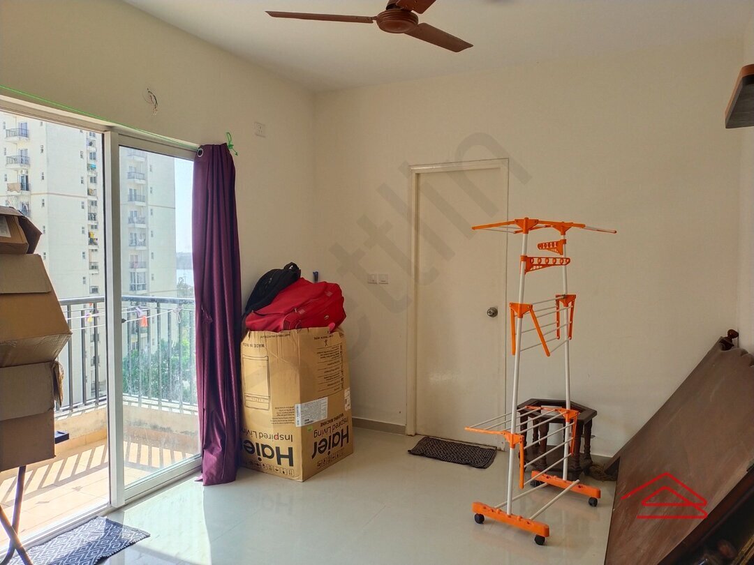 17J1U00030: Bedroom 1