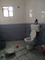 11J6U00087: Bathroom 2