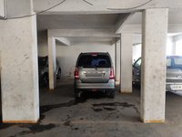 13DCU00381: Parking1