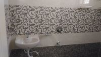 11S9U00012: Bathroom 1