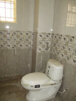 15OAU00263: Bathroom 1