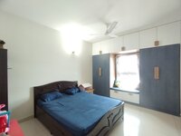 17M5U00340: Bedroom 1