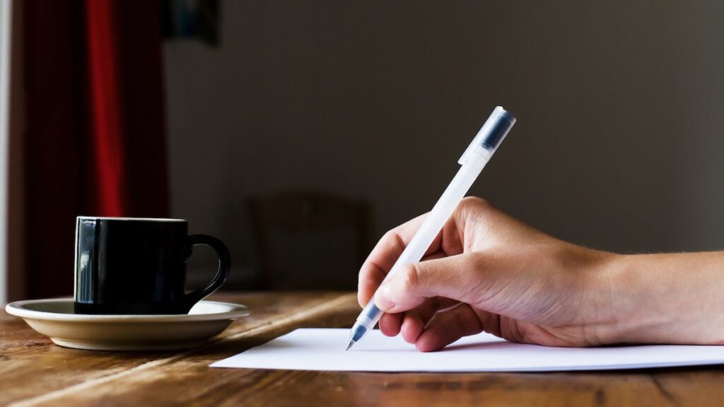 Can a Free Essay Checker Improve My Writing Quality?