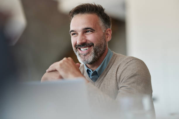 UAE Compensation Benchmarking: Strategic Salary Design