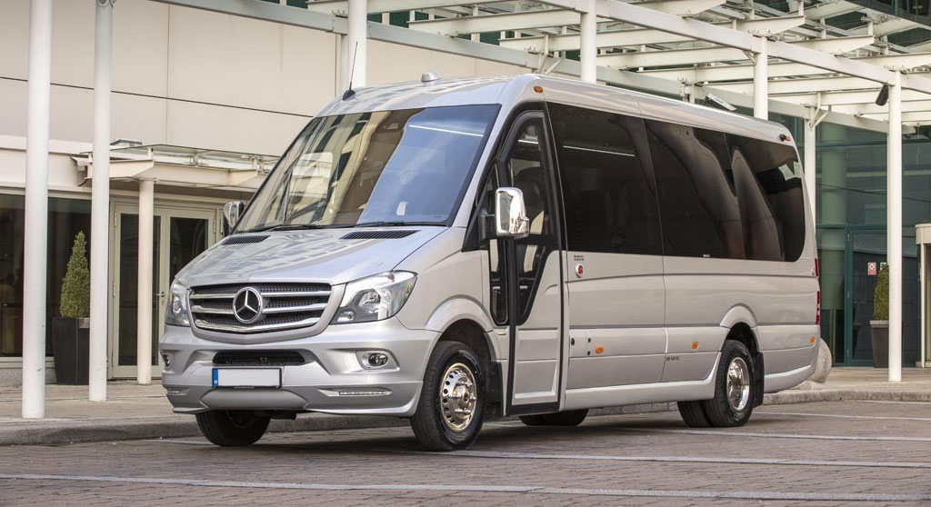 50 Seater Coach Hire for Stratford to Stansted Airport Transfers