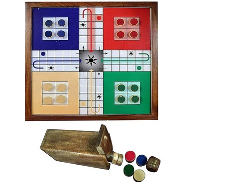 Best Travel Board Games for Fun on the Go