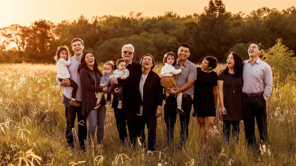 Elegant Maternity Photoshoot Dresses Guide