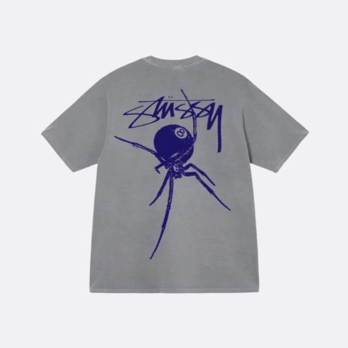 Stussy jackets buyers wear in cool weather