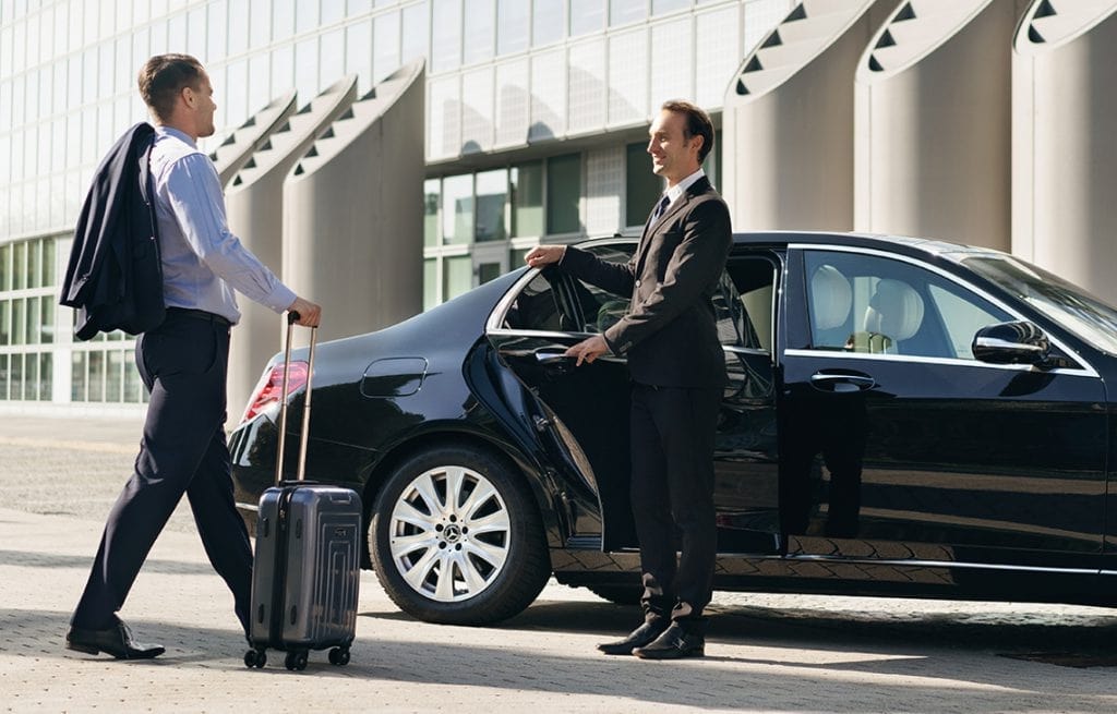 What Makes Chauffeur Service in Dubai So Popular?