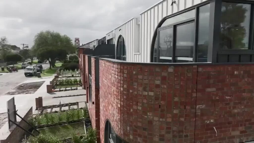 How to Choose the Right Commercial Construction Melbourne Experts for Your Next Build