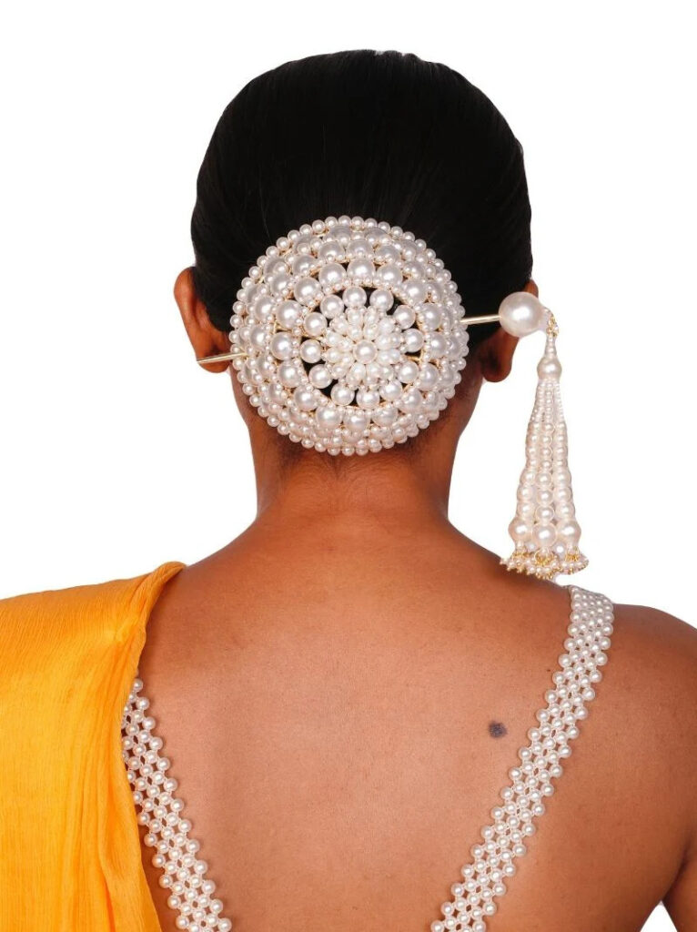 Elevate Your Hair Game VAIDAAN’s Best Hair Accessories for Women