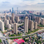 Real Estate Investment vs Stock Market: Where Are Investors Moving?