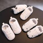 How Can Tiny Feet Stay Comfortable During Early Walking?