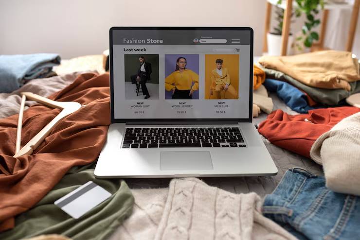 How Does an Online Clothing Shop Improve Modern Styles?