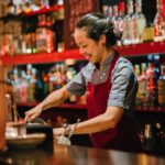 How Do Top Bartenders Manage Busy Nights Effectively?
