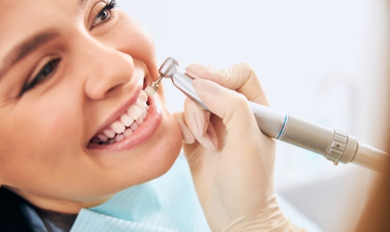 How Professional Teeth Cleaning Helps Maintain Strong Teeth and Healthy Gums