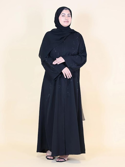 Mix & Match: Coordinating Abayas with Accessories and Footwear