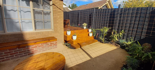 What Are the Signs You Need Professional Residential Landscaping in Melbourne
