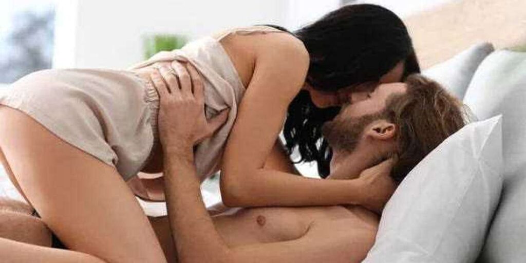 Feel Like King Enjoy Nightlife with Delhi Call Girls