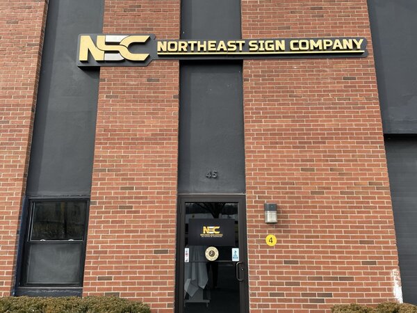 How Can Building Signs in Connecticut Help Your Business Stand Out and Attract Local Customers