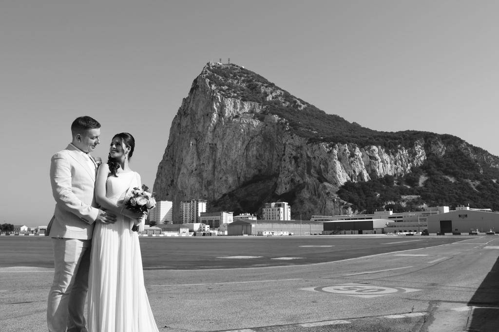 The Complete Guide to a Gibraltar Registry Office Wedding