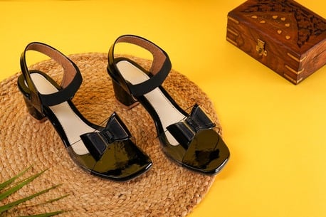 Fashion Photographer in Lucknow for High-End Photoshoots