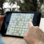 Unlocking the Power of Everyday Wisdom withMini Hints